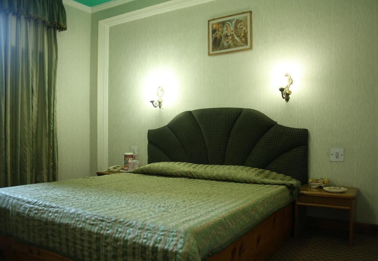 Hotel Jupiter Manāli Zewnętrze zdjęcie
